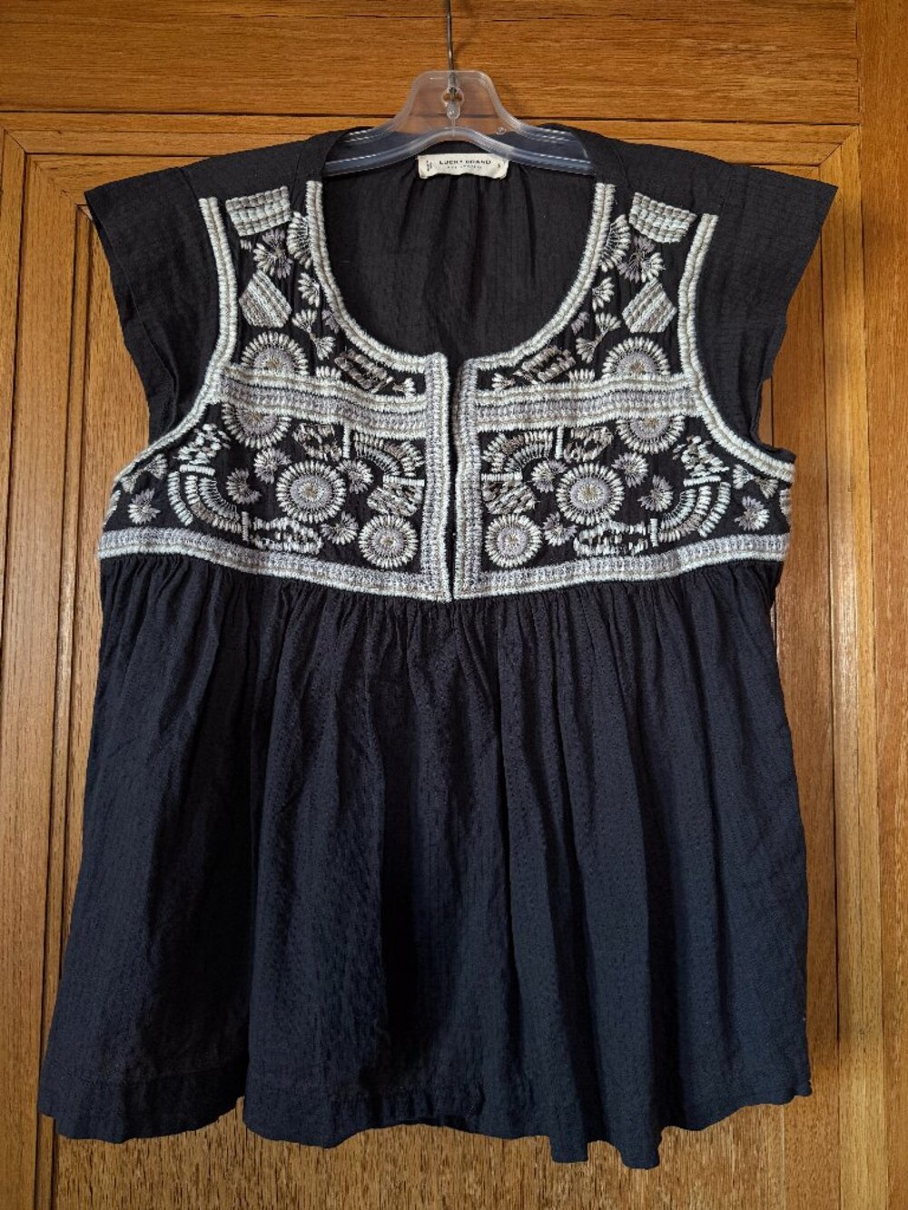 Lucky Brand Black Embroidered Flutter Sleeve Cotton Peasant Top Boho Size Small